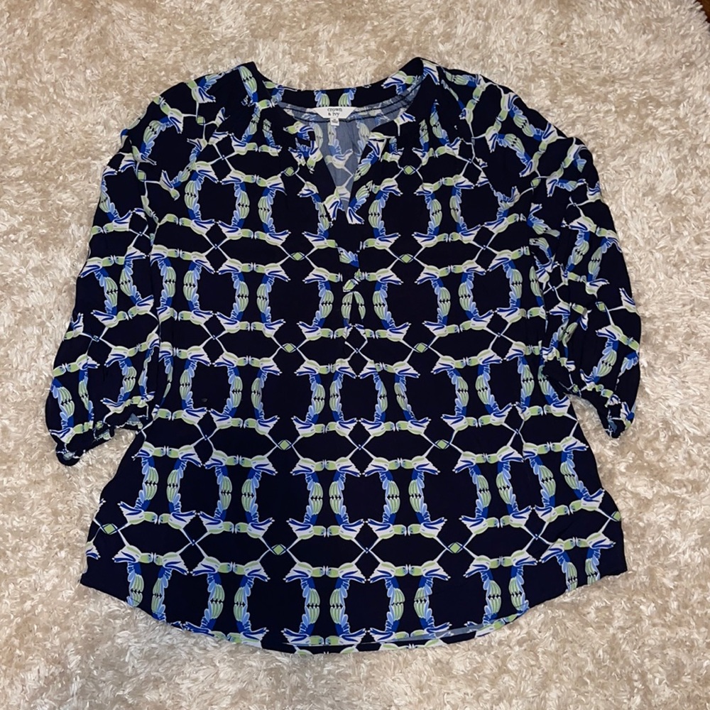 Crown & Ivy Top